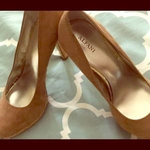 Loved these pumps wore them a couple to times